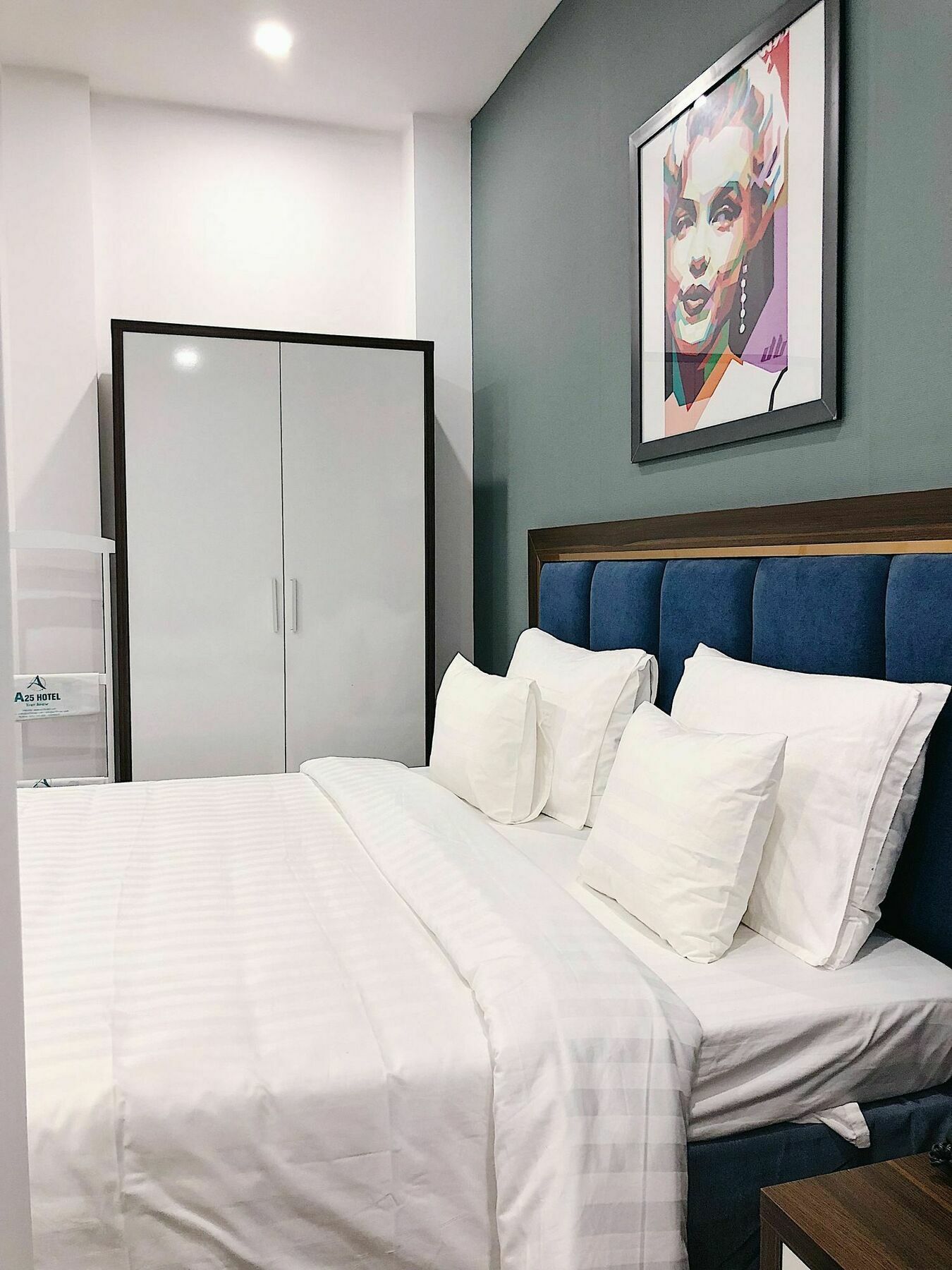 A25 - 19 Cha Ca Hotel 2*